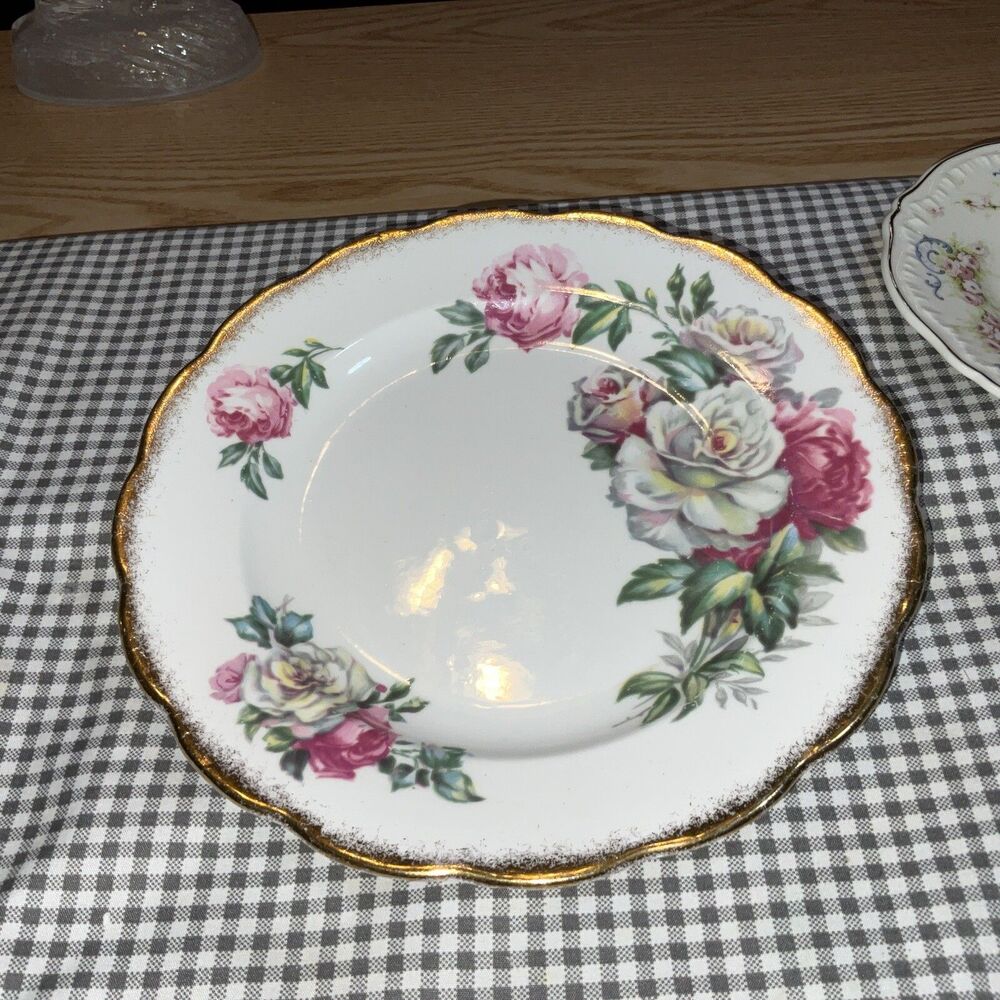 Royal Standard Orleans Rose Dessert Plate Bone China 8” England Irish Elegance
